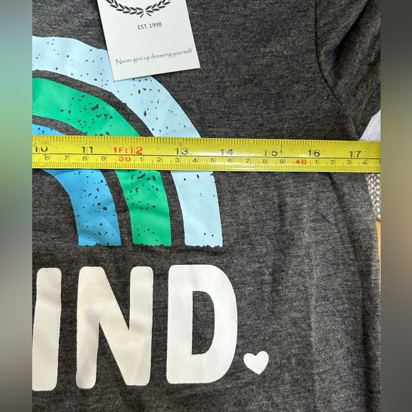 Be Kind Ringer T-shirt - Picture 5 of 8